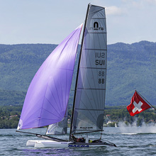 flotte Nacra F16